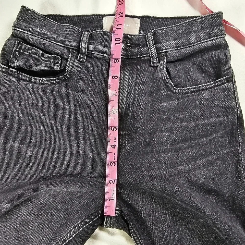 Everlane The Cheeky Jean Size 26R Washed Black Denim Straight Leg‎ High Rise